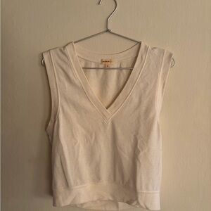 Cream Sleeveless V-Neck Top vest donni garmentory minimalist